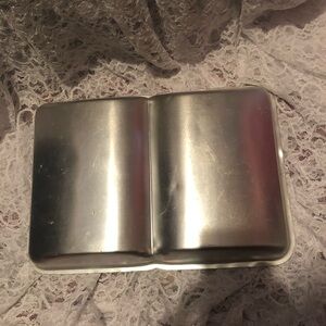 Vintage 1977 retired Wilton open book cake pan/ mold- used condition